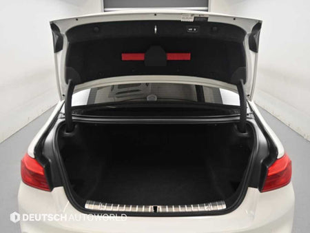 BMW 5-Series — photo 19