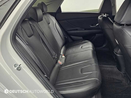 Hyundai Avante — photo 18