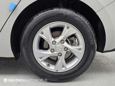 Hyundai Avante — photo 20