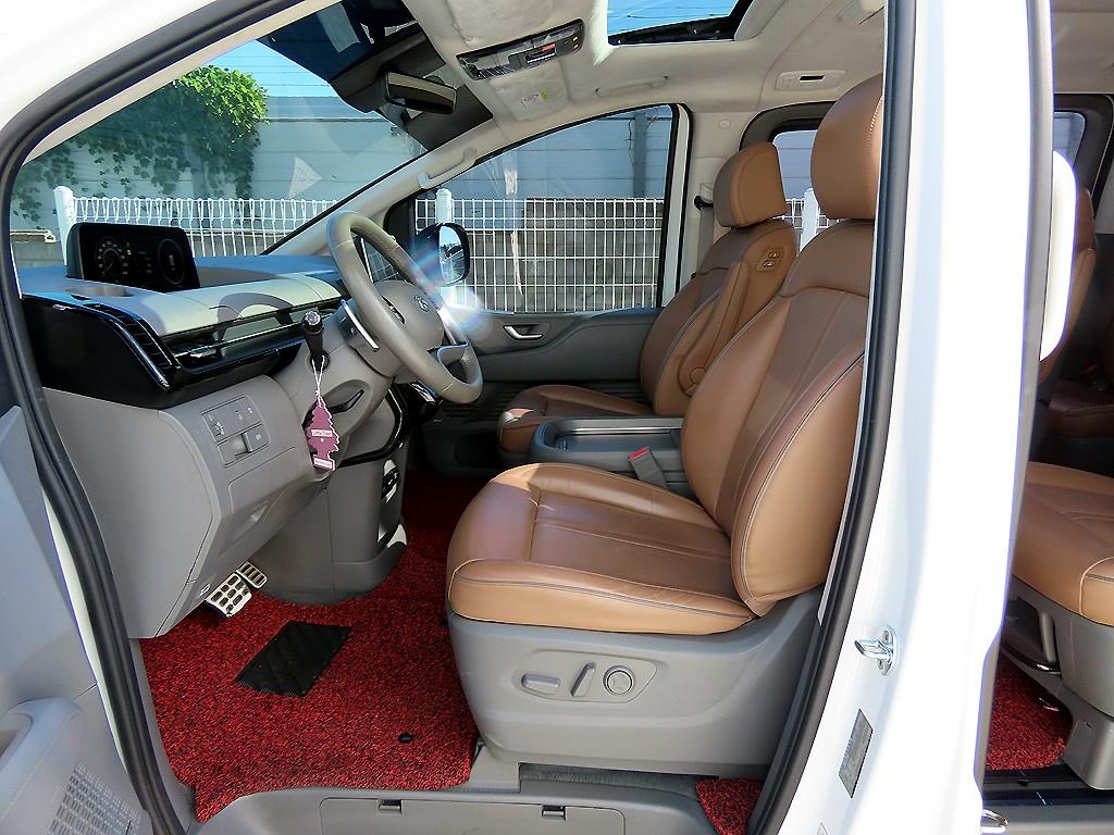 Hyundai Staria — photo 05