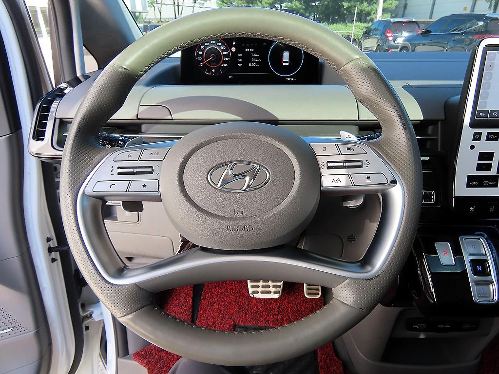 Hyundai Staria — photo 09