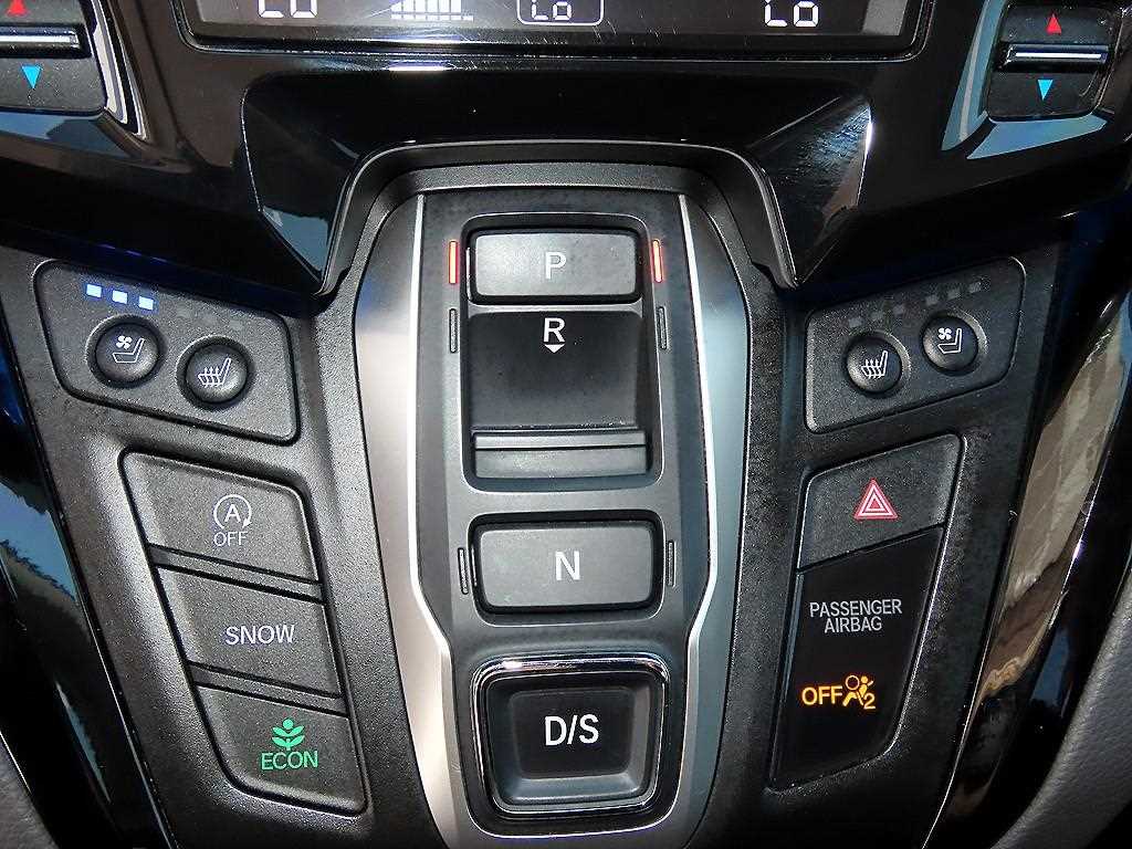 Honda Odyssey — photo 11