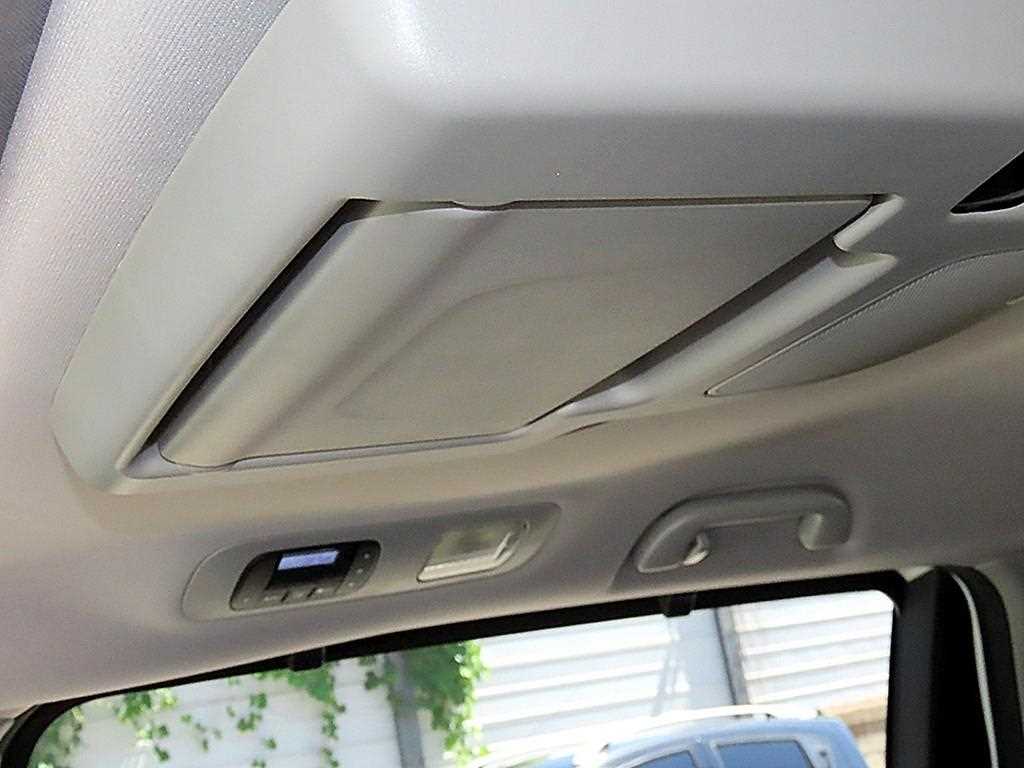 Honda Odyssey — photo 17