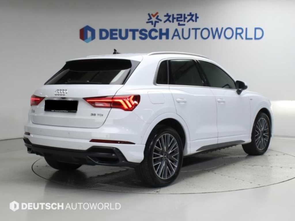 Audi Q3 — photo 02