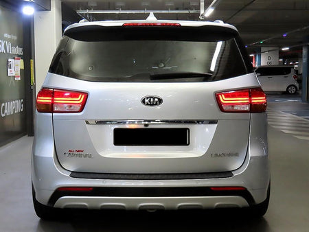Kia Carnival — photo 05