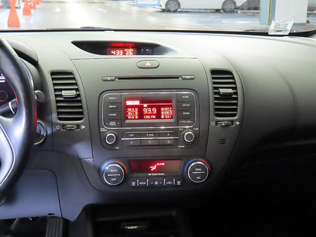 Kia K3 — photo 11