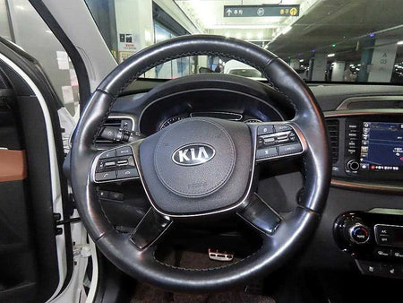 Kia Sorento — photo 08
