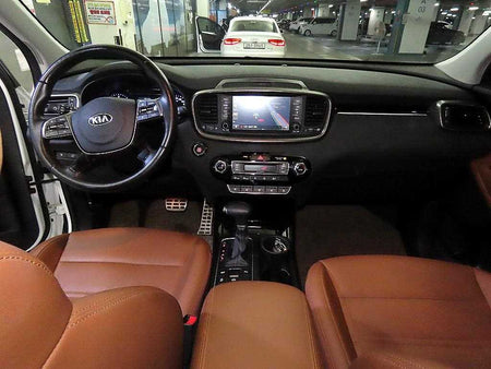 Kia Sorento — photo 10