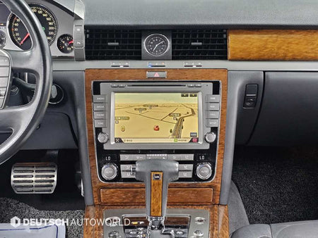 Volkswagen Phaeton — photo 14