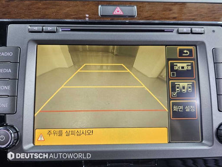 Volkswagen Phaeton — photo 15