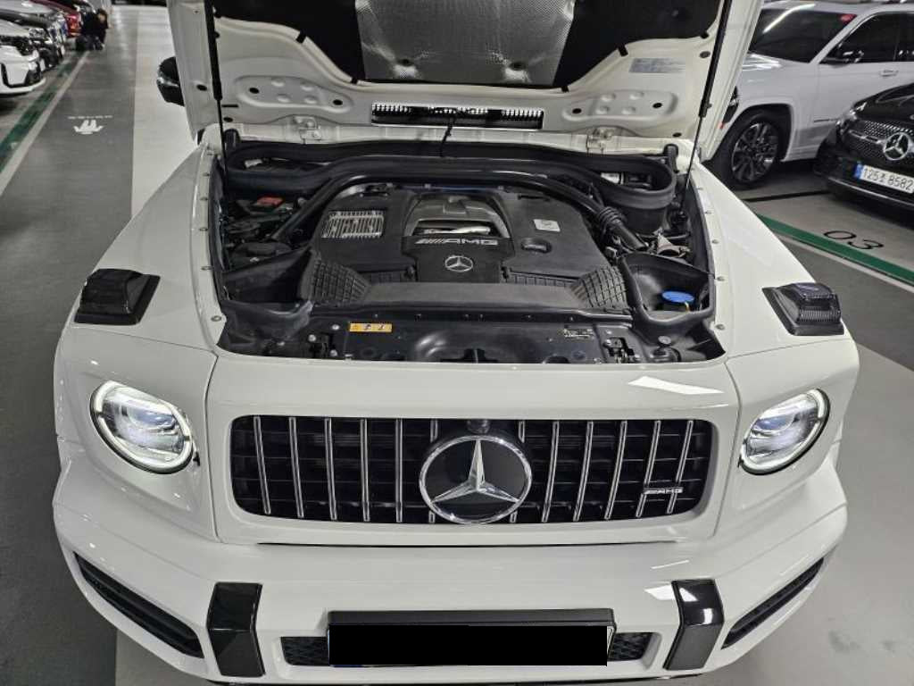 Mercedes-Benz G-Class — photo 20