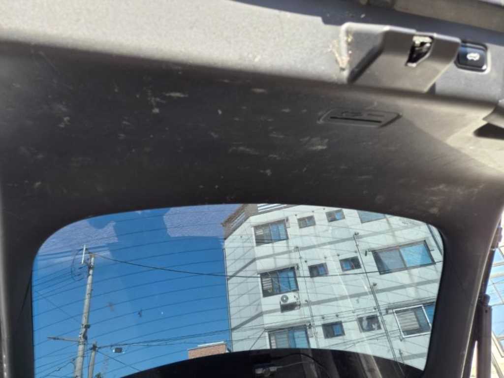 Kia EV6 — photo 08