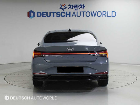 Hyundai Avante — photo 04