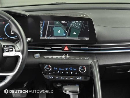 Hyundai Avante — photo 09