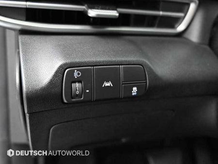 Hyundai Avante — photo 17