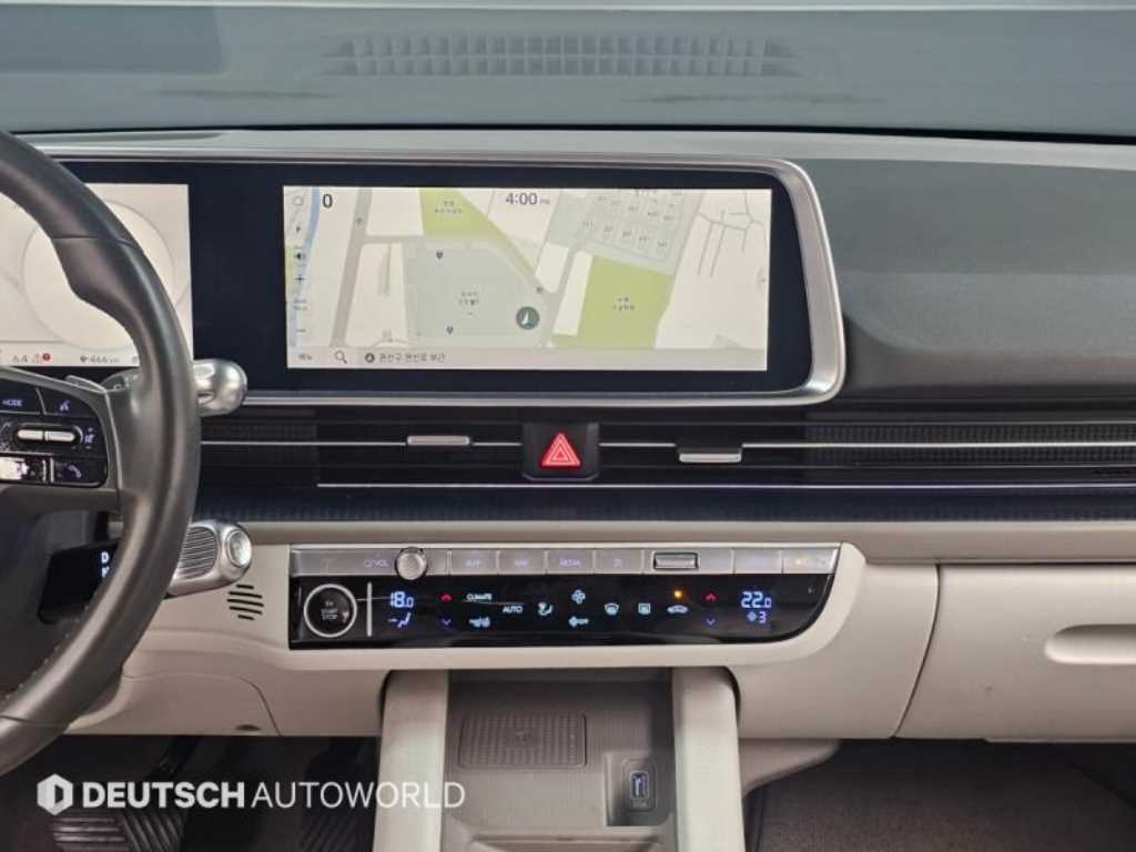Hyundai Ioniq6 — photo 12