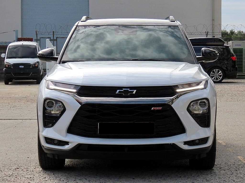 CHEVROLET Trailblazer — photo 01