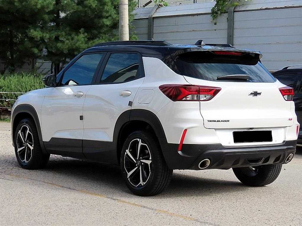 CHEVROLET Trailblazer — photo 03