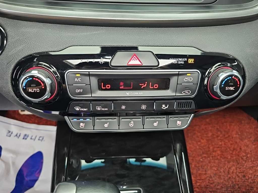Kia Sorento — photo 10