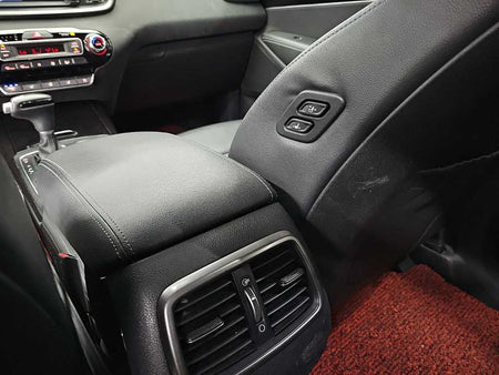 Kia Sorento — photo 14