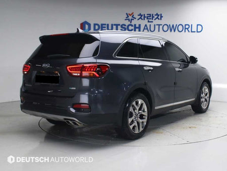 Kia Sorento — photo 04