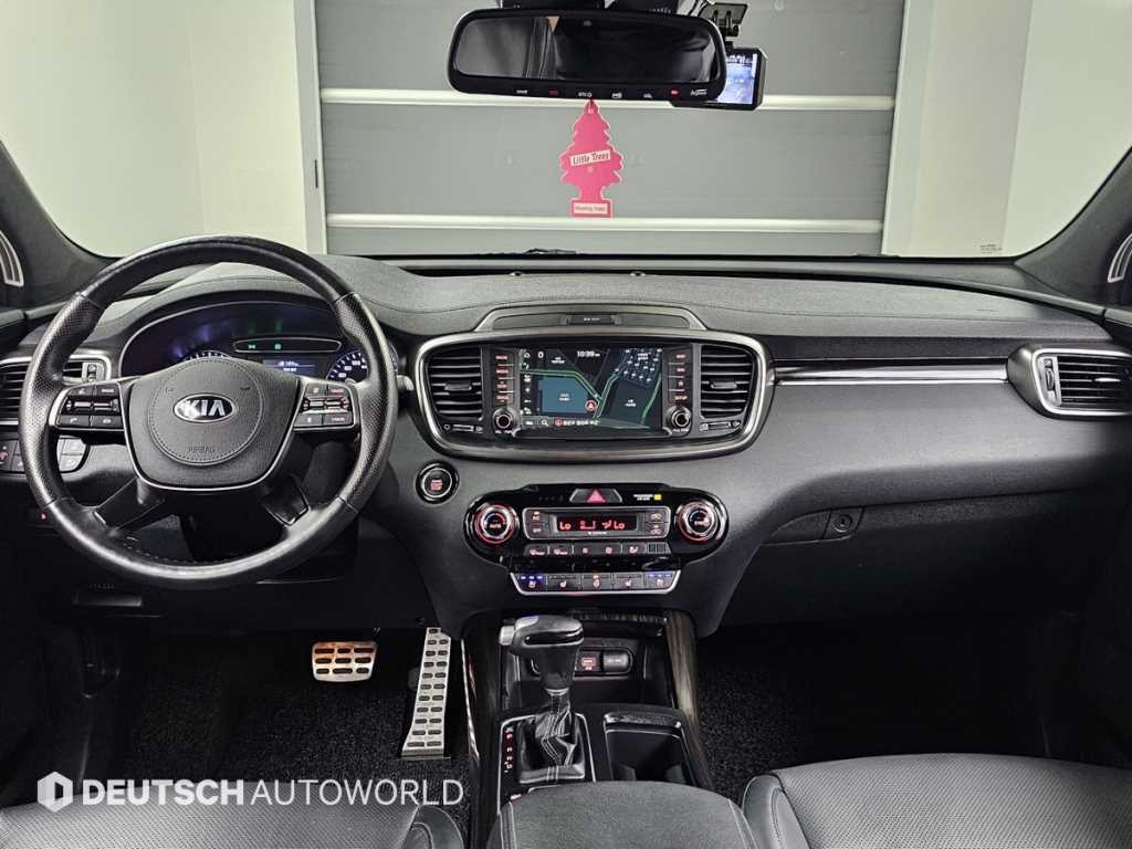Kia Sorento — photo 07