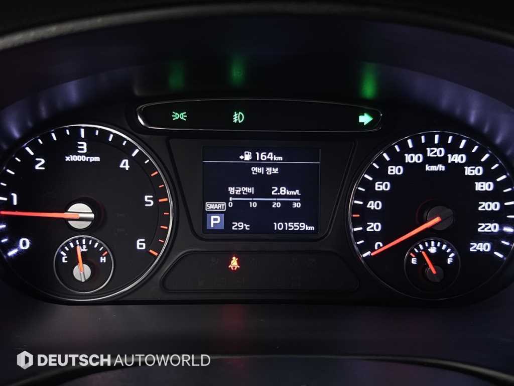 Kia Sorento — photo 08