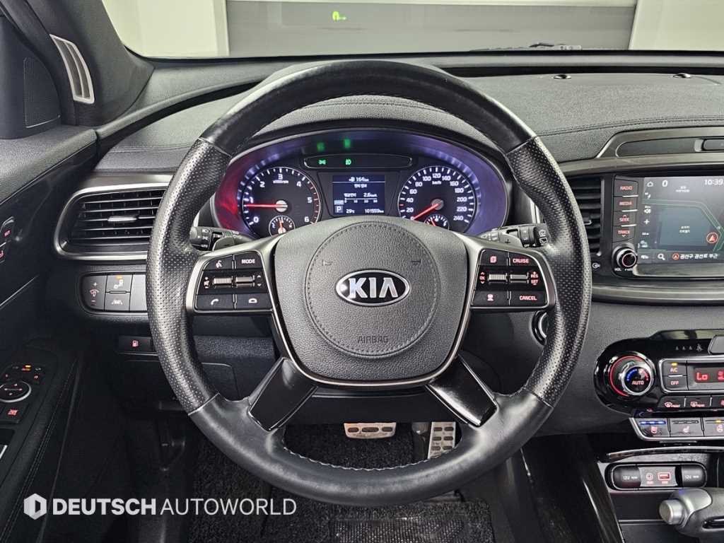 Kia Sorento — photo 13