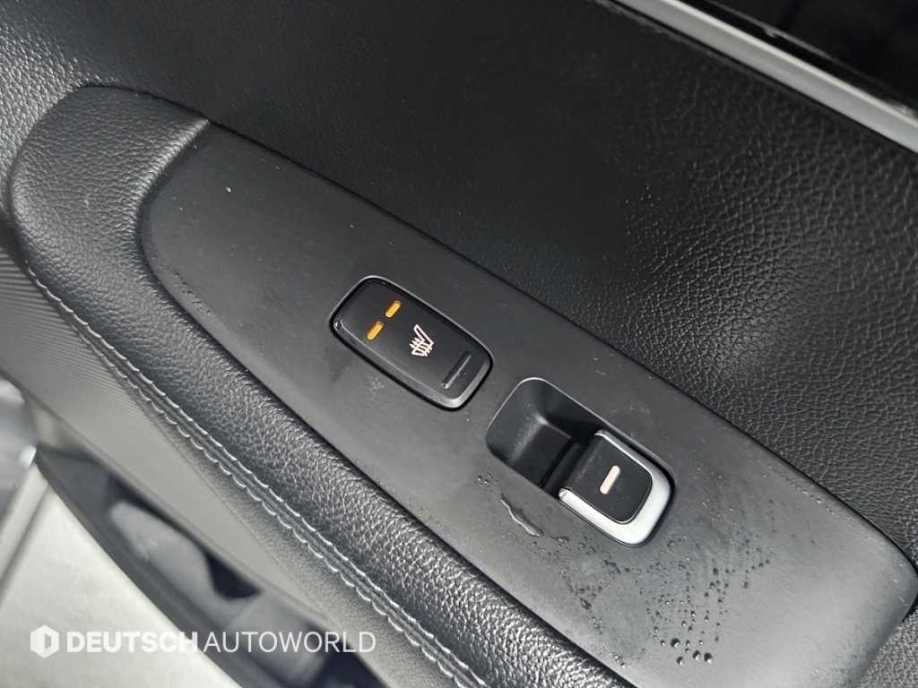 Kia Sorento — photo 16