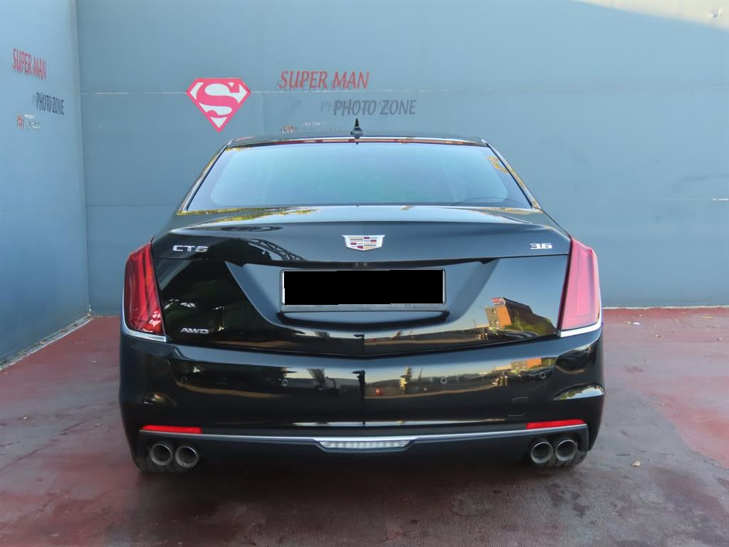 Cadillac CT6 — photo 04