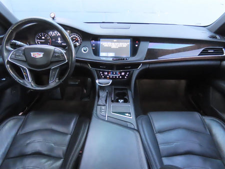 Cadillac CT6 — photo 09