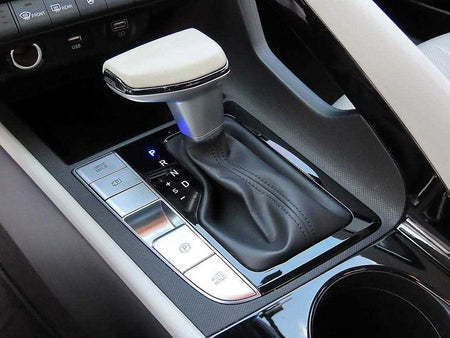 Hyundai Avante — photo 10