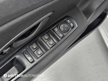 RENAULT SM3 — photo 16