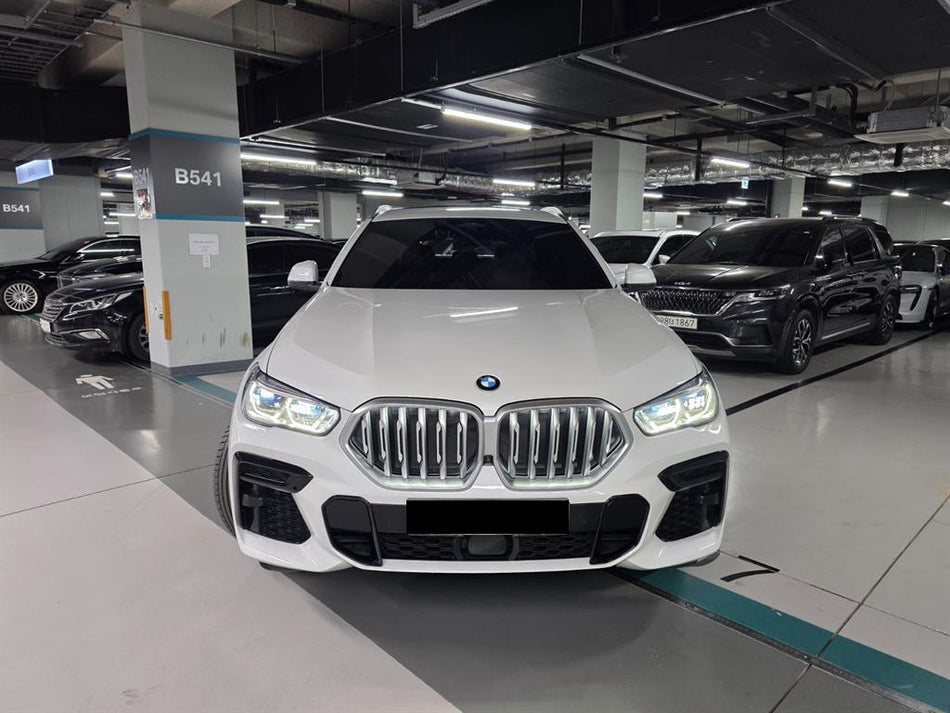 BMW X6 — photo 03