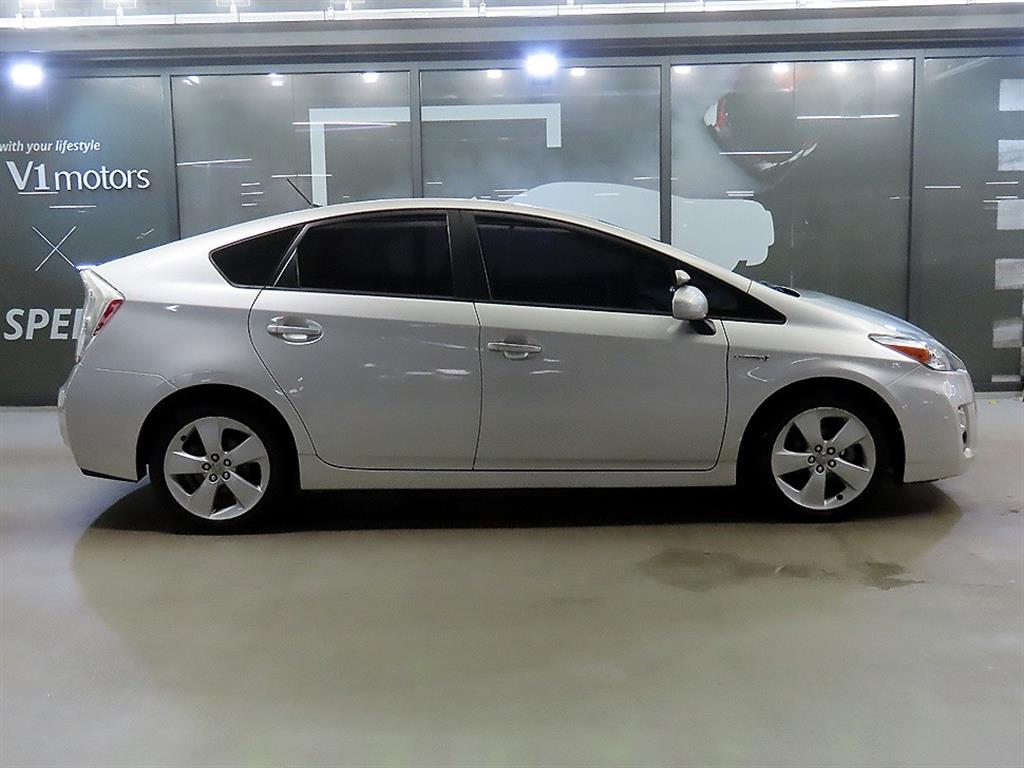 Toyota Prius — photo 03