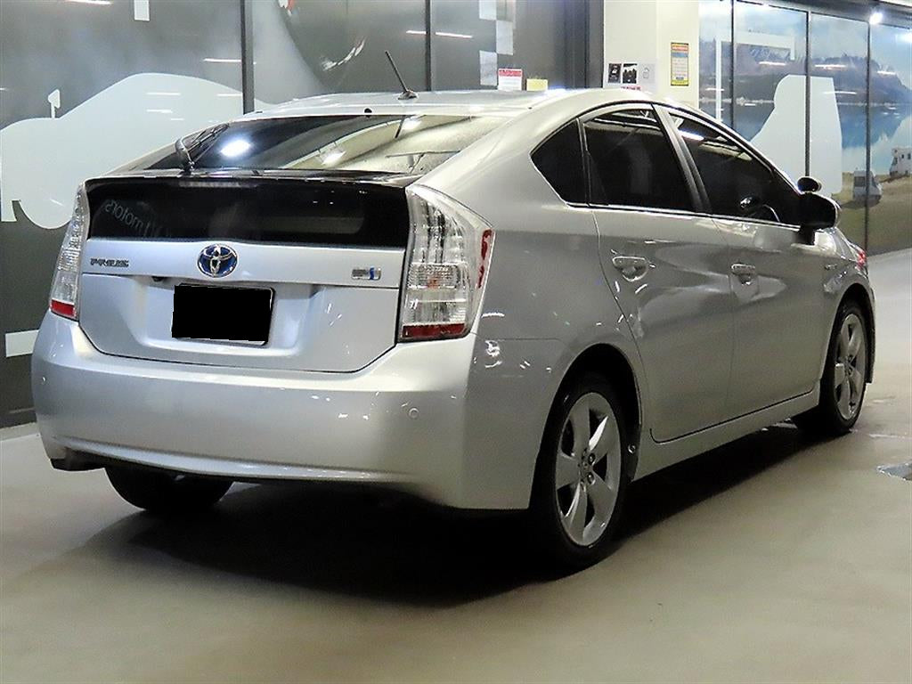 Toyota Prius — photo 04