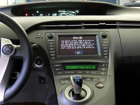 Toyota Prius — photo 11