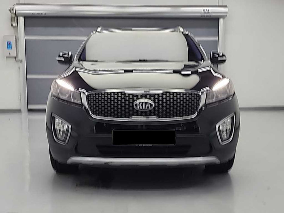 Kia Sorento — photo 02