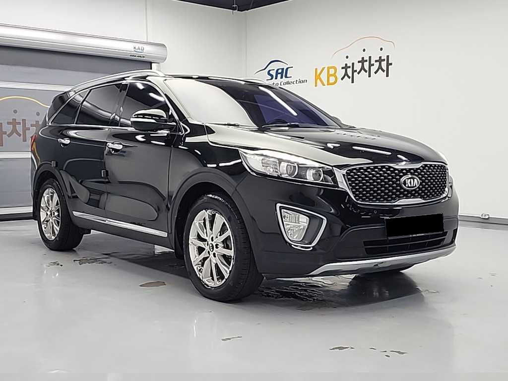 Kia Sorento — photo 04