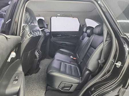 Kia Sorento — photo 12