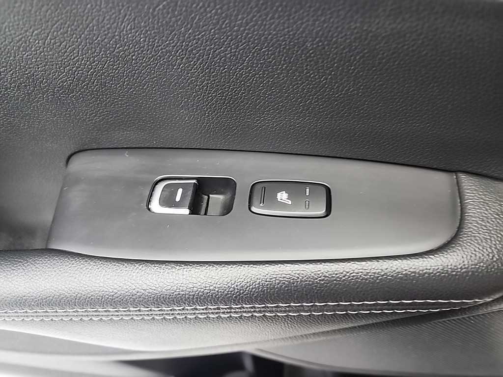 Kia Sorento — photo 14
