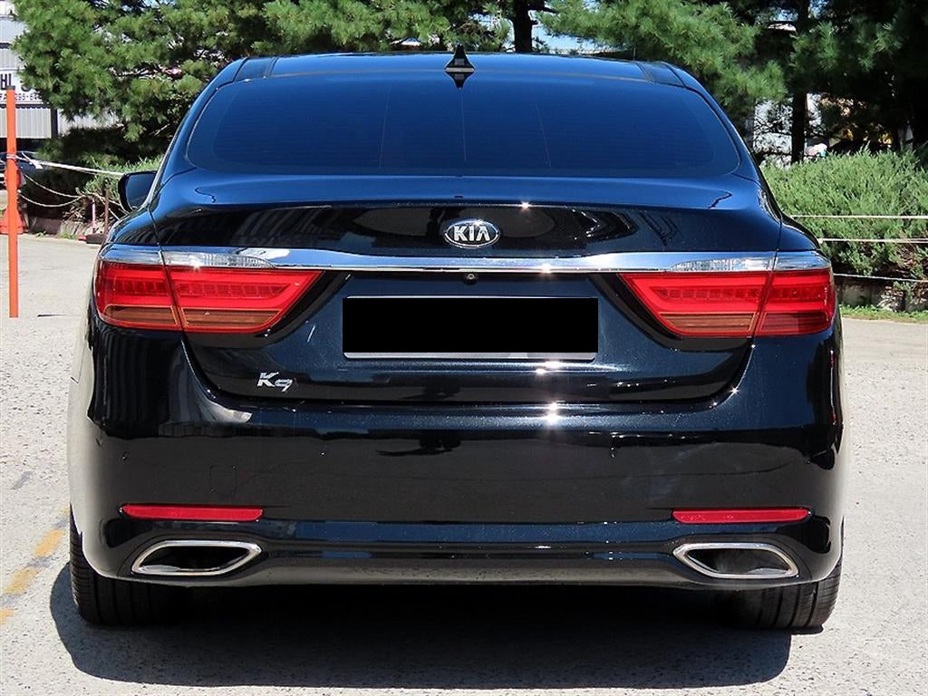 Kia K9 — photo 04