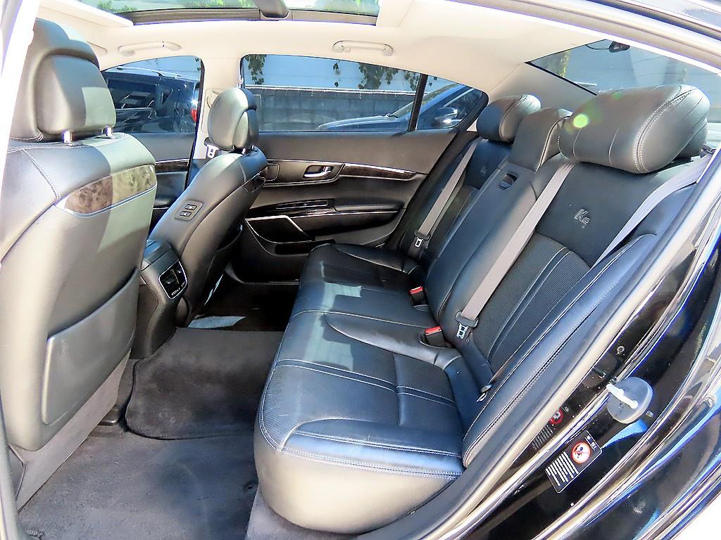 Kia K9 — photo 06