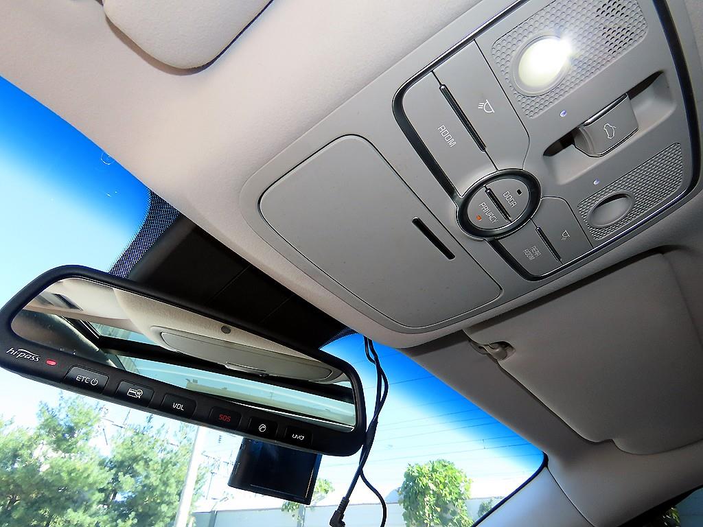 Kia K9 — photo 13