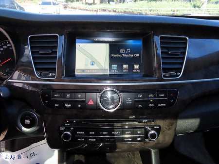 Kia K9 — photo 14