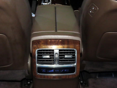 Kia K9 — photo 13