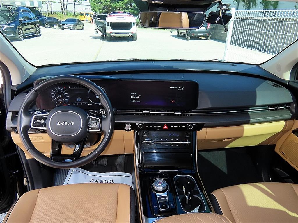 Kia Carnival — photo 07