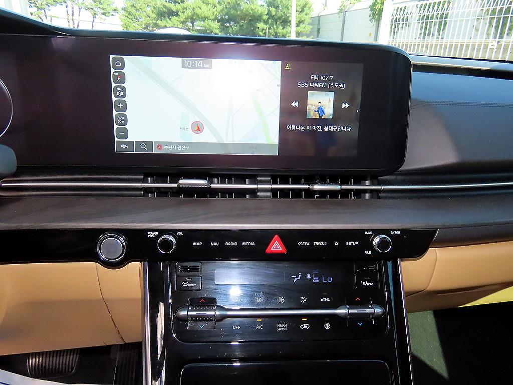 Kia Carnival — photo 13