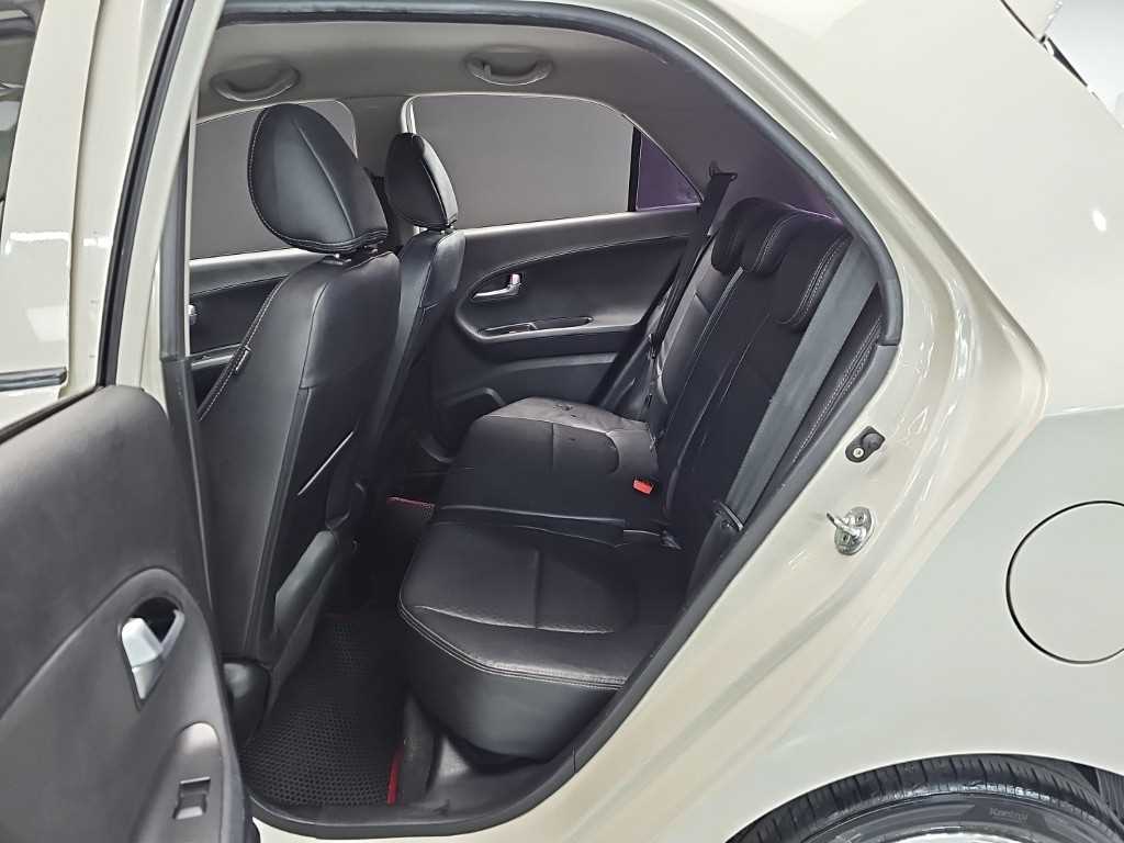 Kia Morning — photo 12