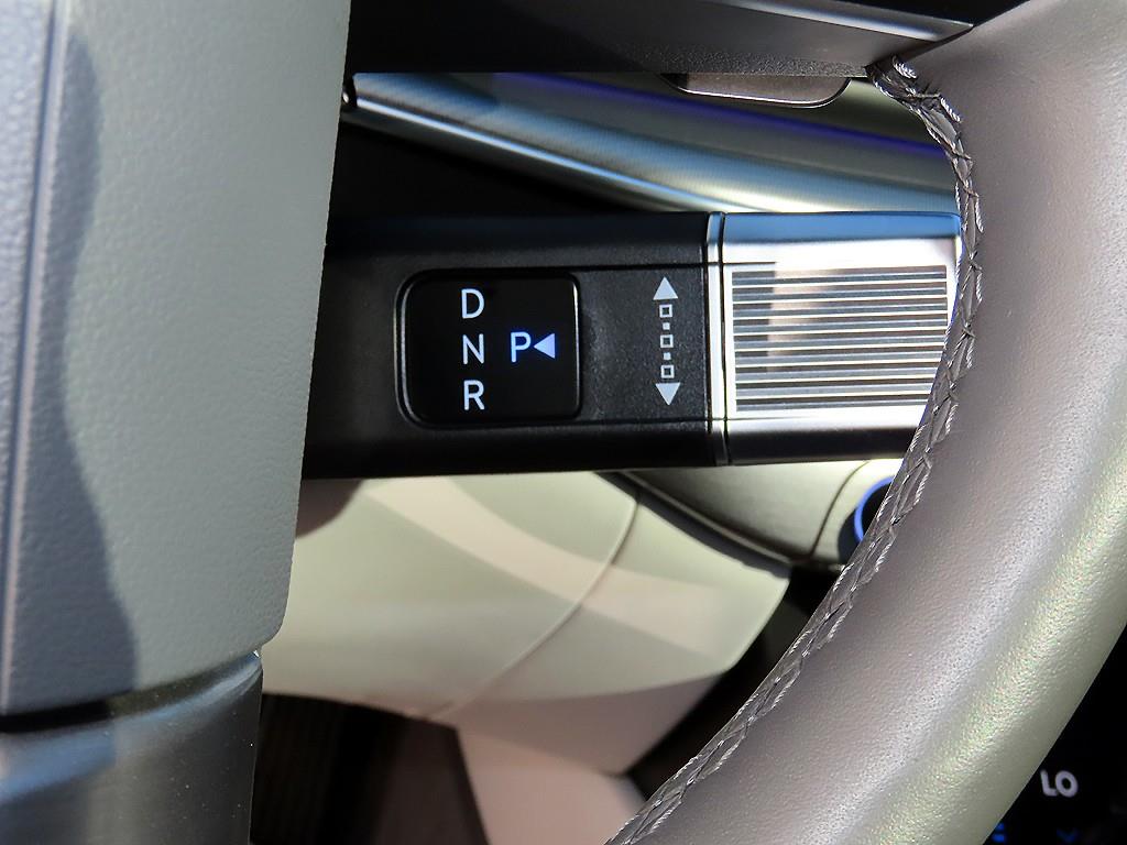 Hyundai Grandeur — photo 12